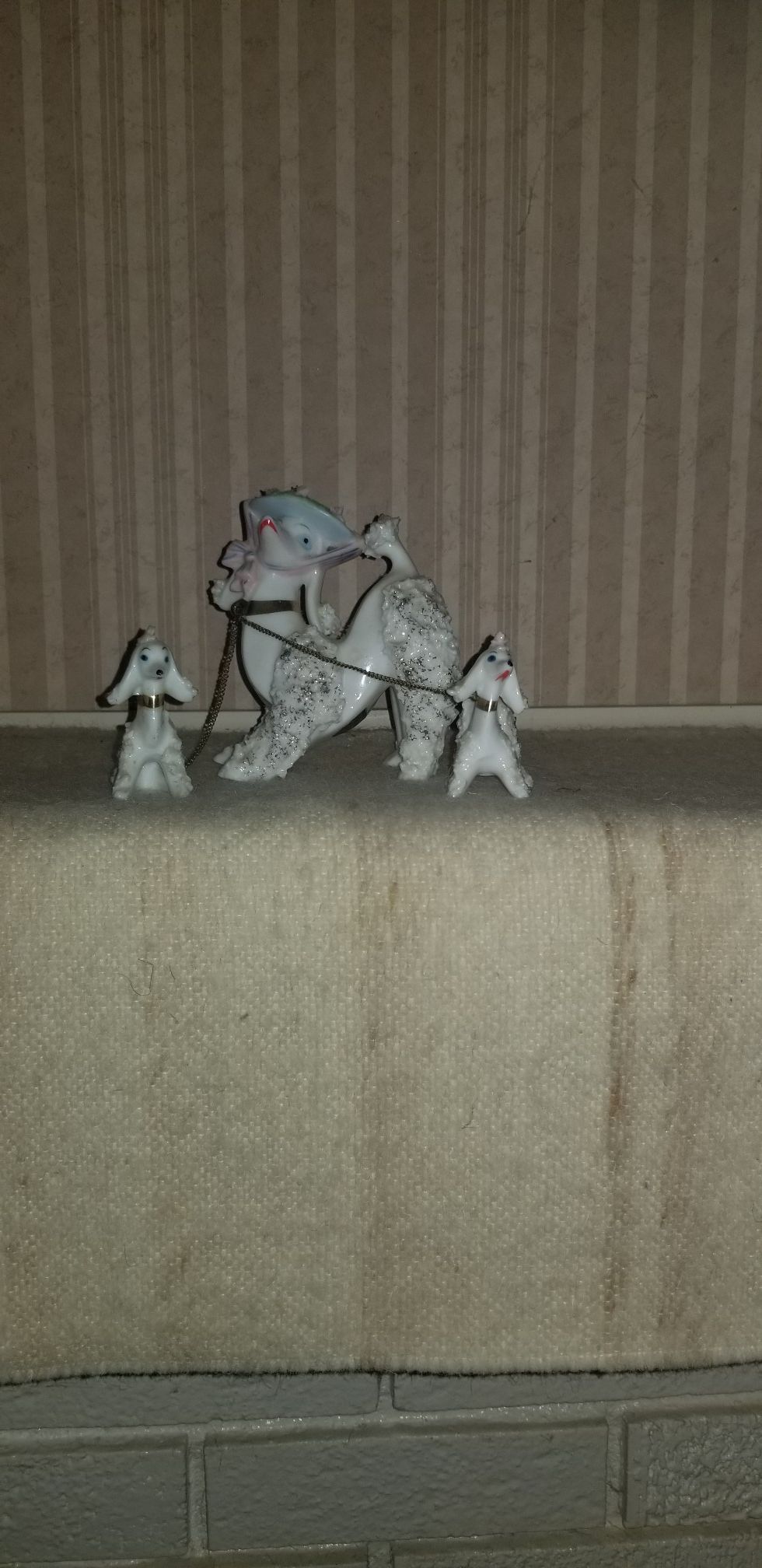Poodle figurine