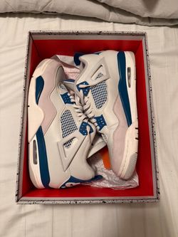 Jordan 4s blue/white
