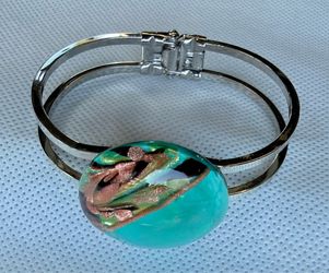 authentic Murano glass bracelet With exact split-band style