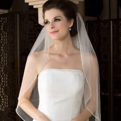 Wedding Vail - in Ivory