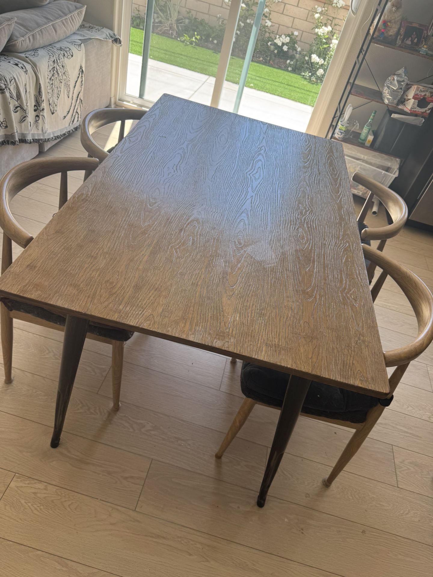 Dining Table Set