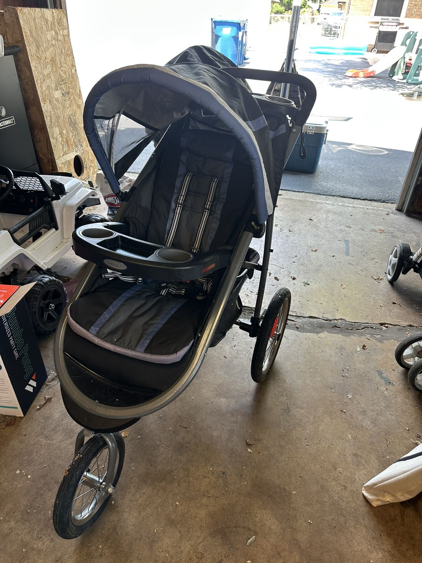 Graco FastAction Fold Jogger Stroller