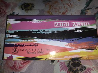Anastasia Artist palette
