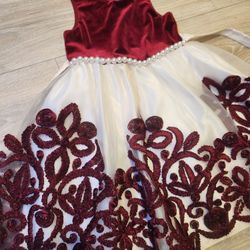 3-4 T Dress Like New Pet And Smoke Free 