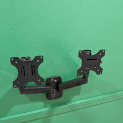 Dual Monitor Wall Mount