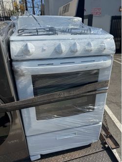 New open box Hot point tiny gas stove 24”w
