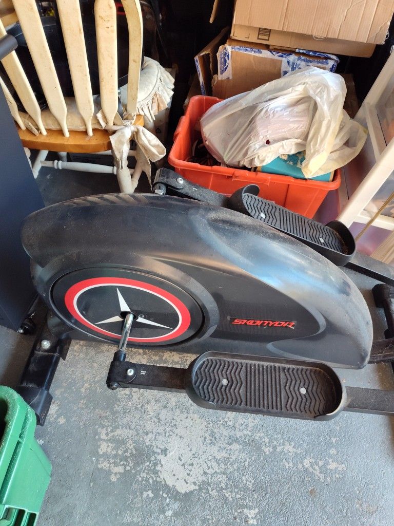 Skonyon Elliptical Machine