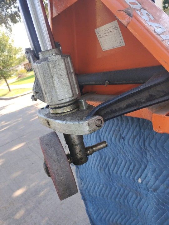 Pallet Jack (Missing A Big Wheel But Works Great)