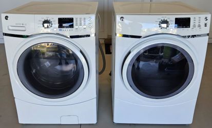 🔥 GE Front Load Washer & Dryer Set – $800 🔥