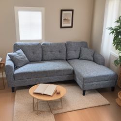 Light Gray Modern Belagio 89” Sleeper Sectional Sofa with RAF Chaise by Moe’s Home Collection