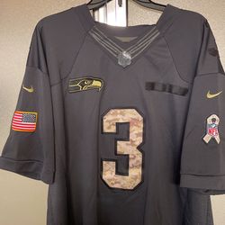 Russell Wilson Salute To Service Seahawks