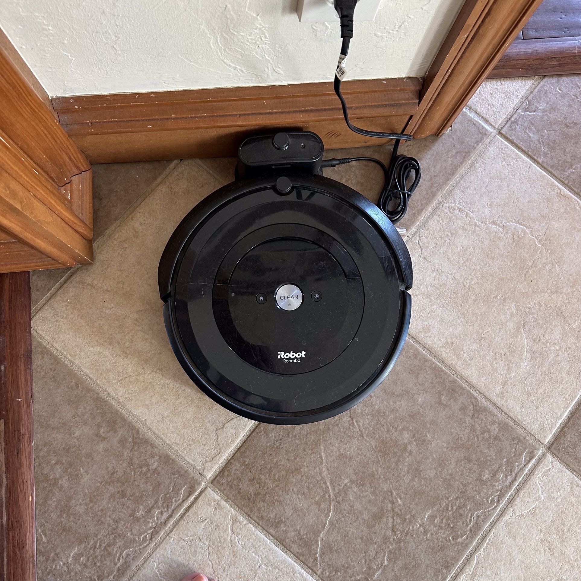 iRobot Roomba Vacuum And Braava Mop Comba