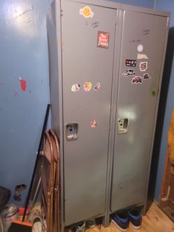 Metal Lockers 