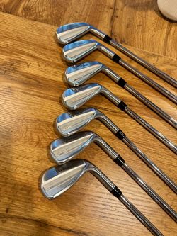 Titelist T 150 Custom Built Irons - P-4