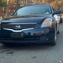 08 Nissan Altima 2,800