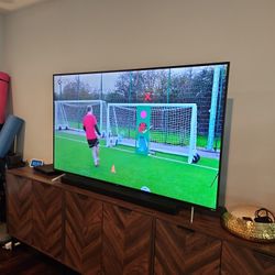 65 Inch TCL Smart ROKU TV