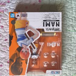 Sh Figuart Nami Romance Dawn One Piece