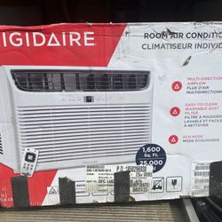 Frigidaire 25000btu Air Conditioner
