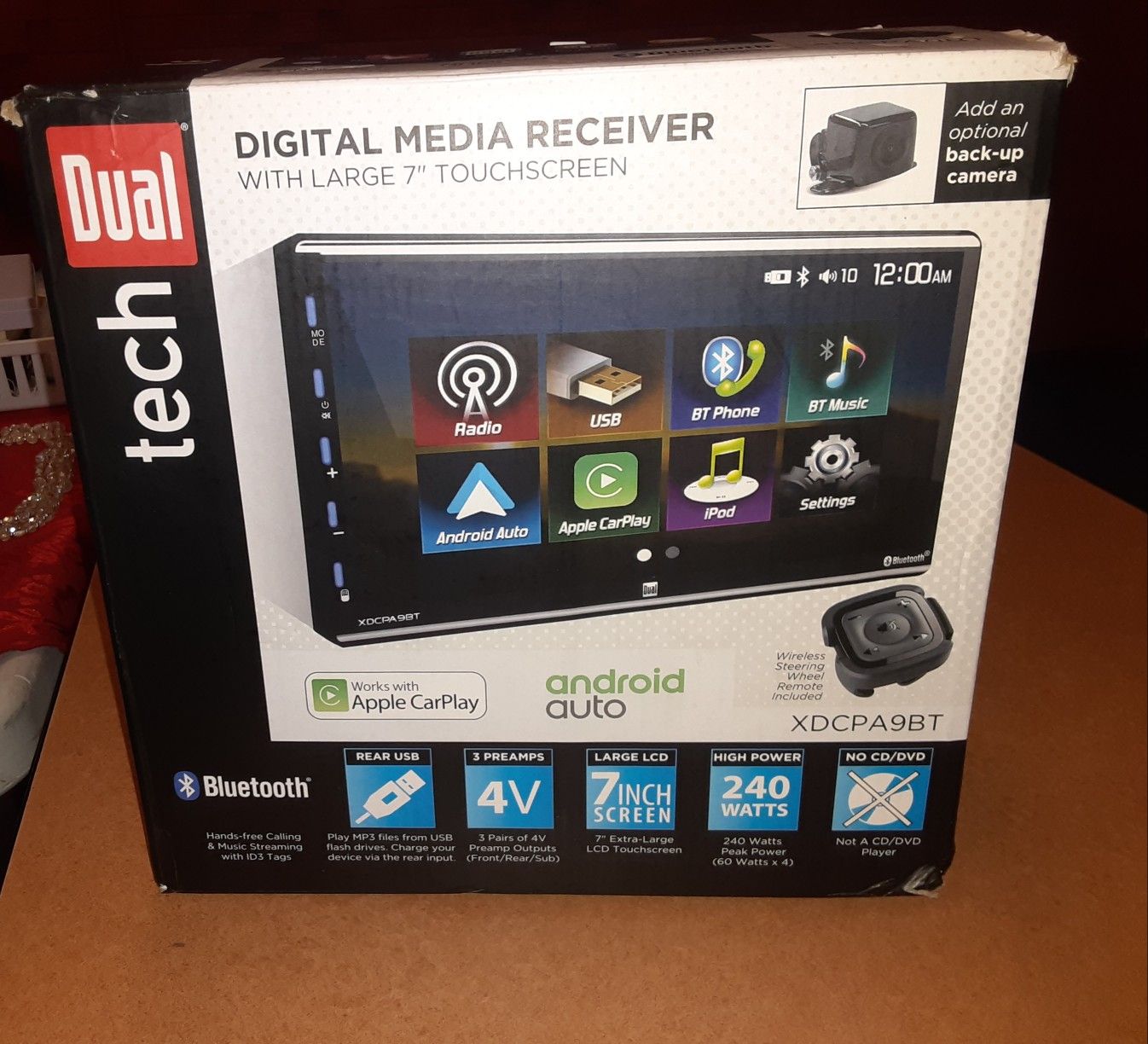 DIGITAL MEDIA RECEIVER