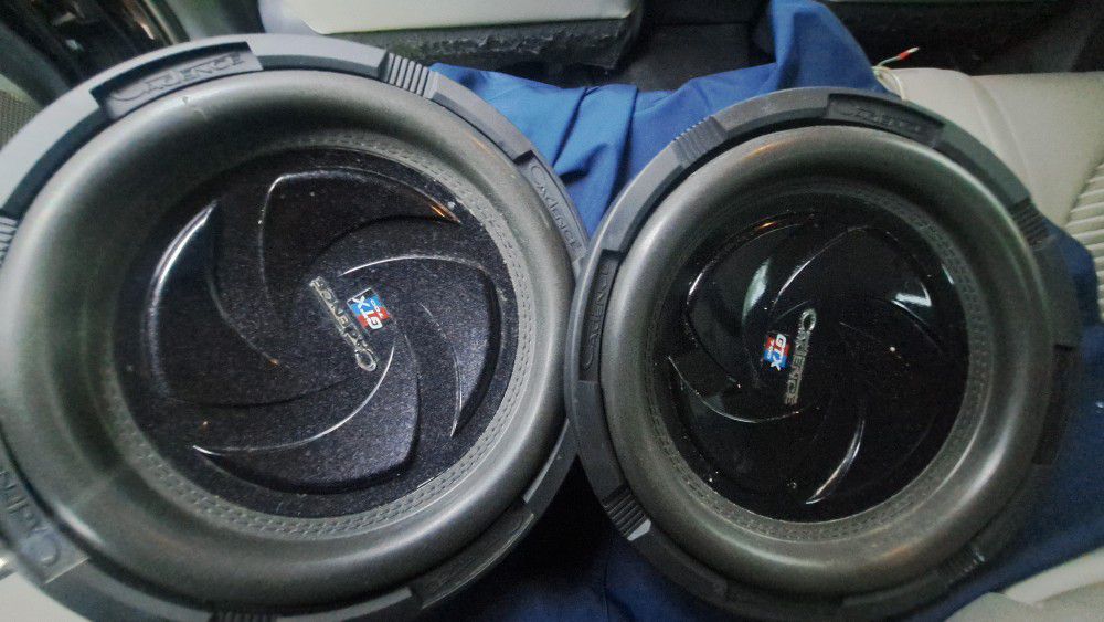 12" Subs 700W