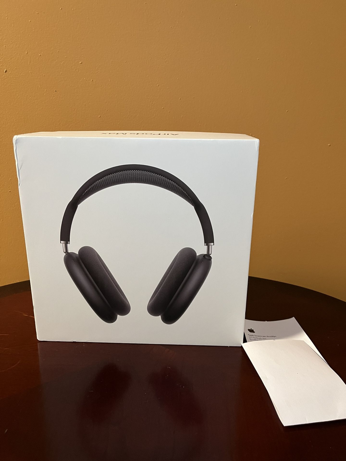 Apple AirPods Max Smart Case with USB-C Cable Midnight Black