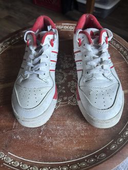 Adidas Rivalry Low 86 shoes