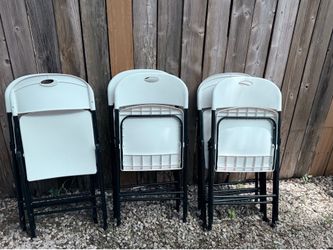 Outdoor table Chairs (7)