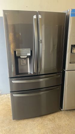 2025⭐️⭐️⭐️LG BLACK STAINLESS FRENCH DOORS REFRIGERATOR