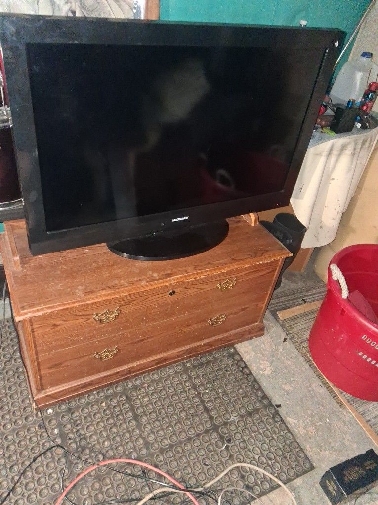 Magnavox