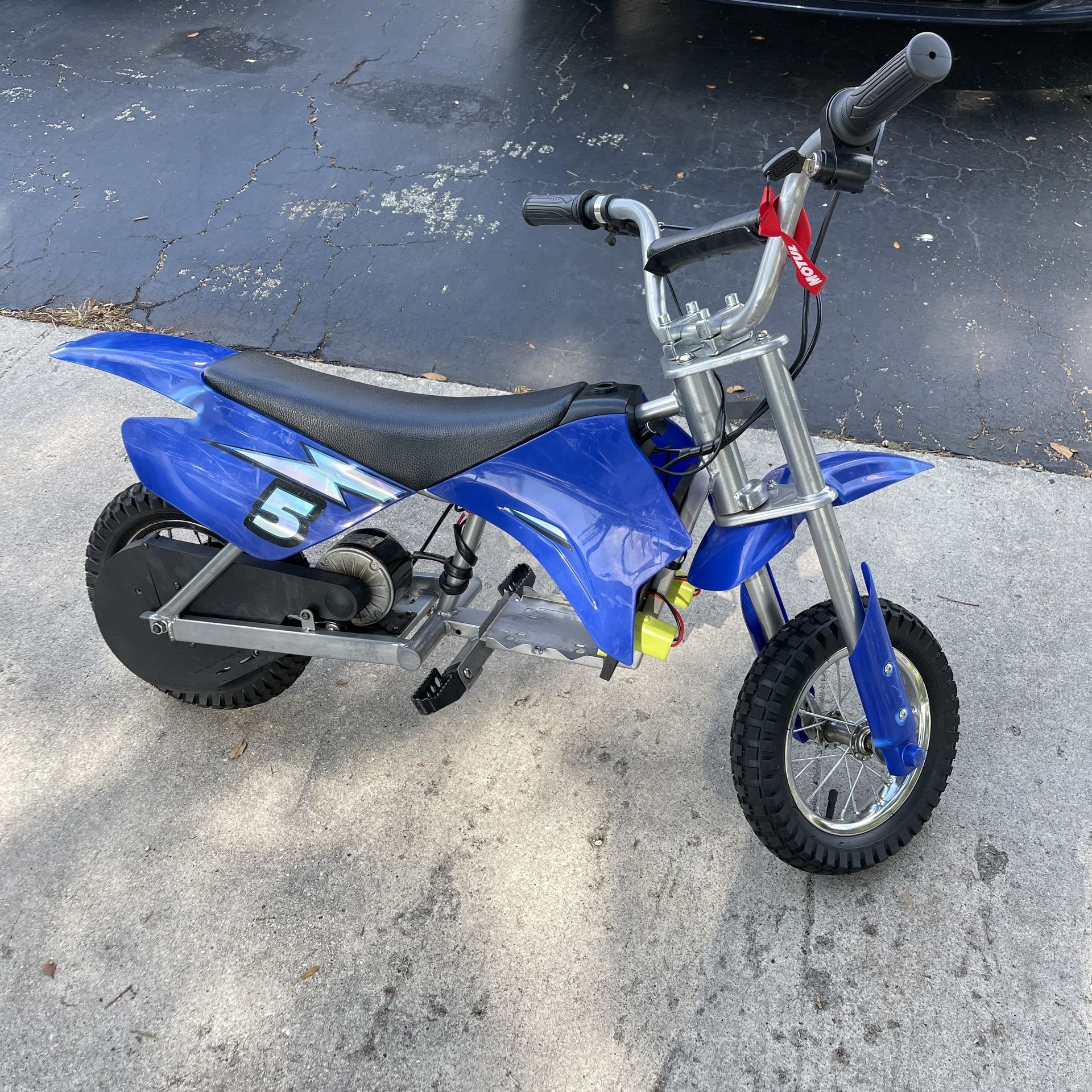 Razor Dirt Bike MX350 Modified To Use 36v Ryobi