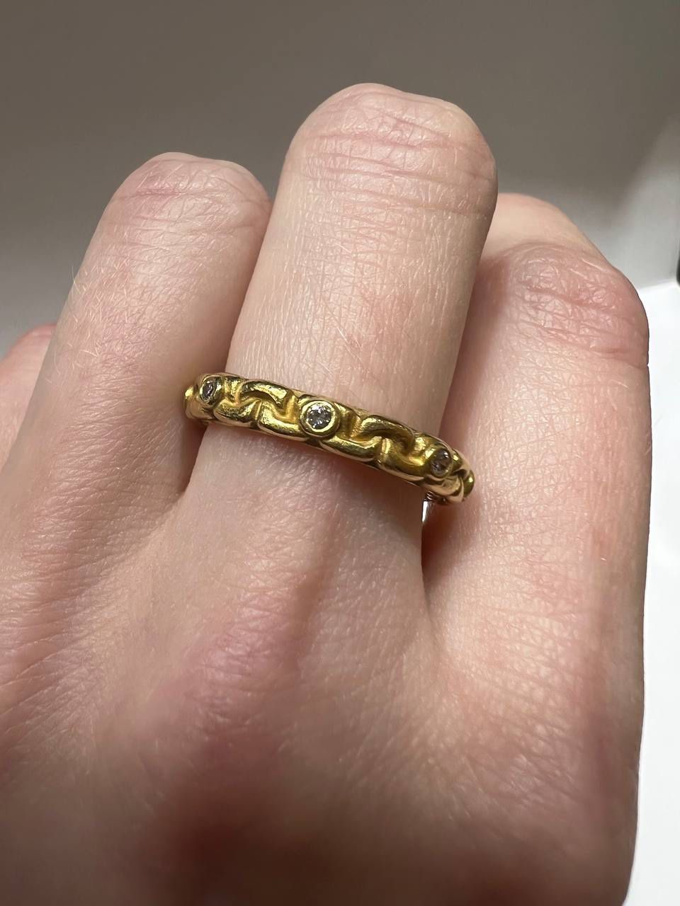 18k yellow gold diamond ring