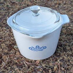 Vintage Corning Ware P-55-B Blue Cornflower 1 Qt Sauce Maker with Pyrex Lid (4 Cup/32 Oz)