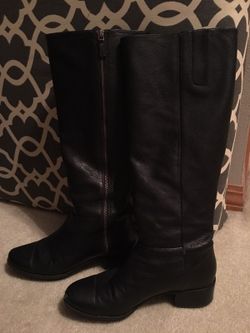 Super cute Maria Sharapova by Cole Haan knee high black leather boots size 8.5