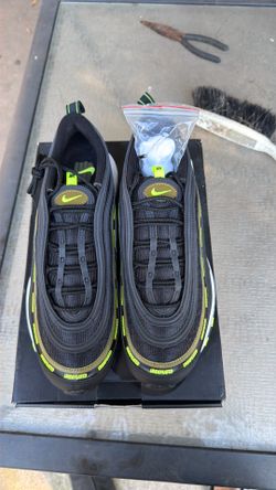 Nike Air Max 97 “Undefeated  (DS) size 10’5