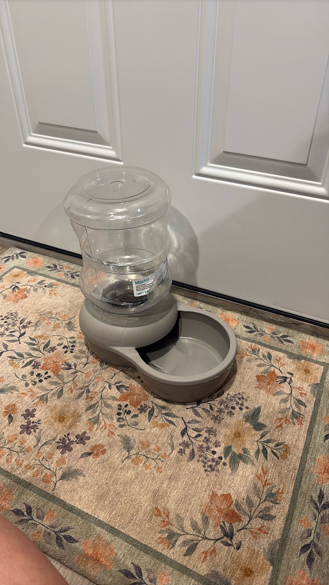 DOG REFILLABLE WATER BOWL
