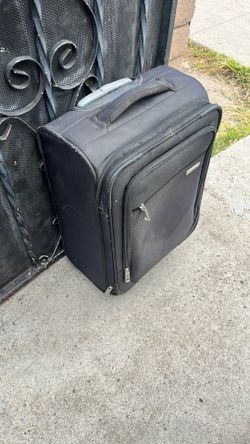 Free luggage