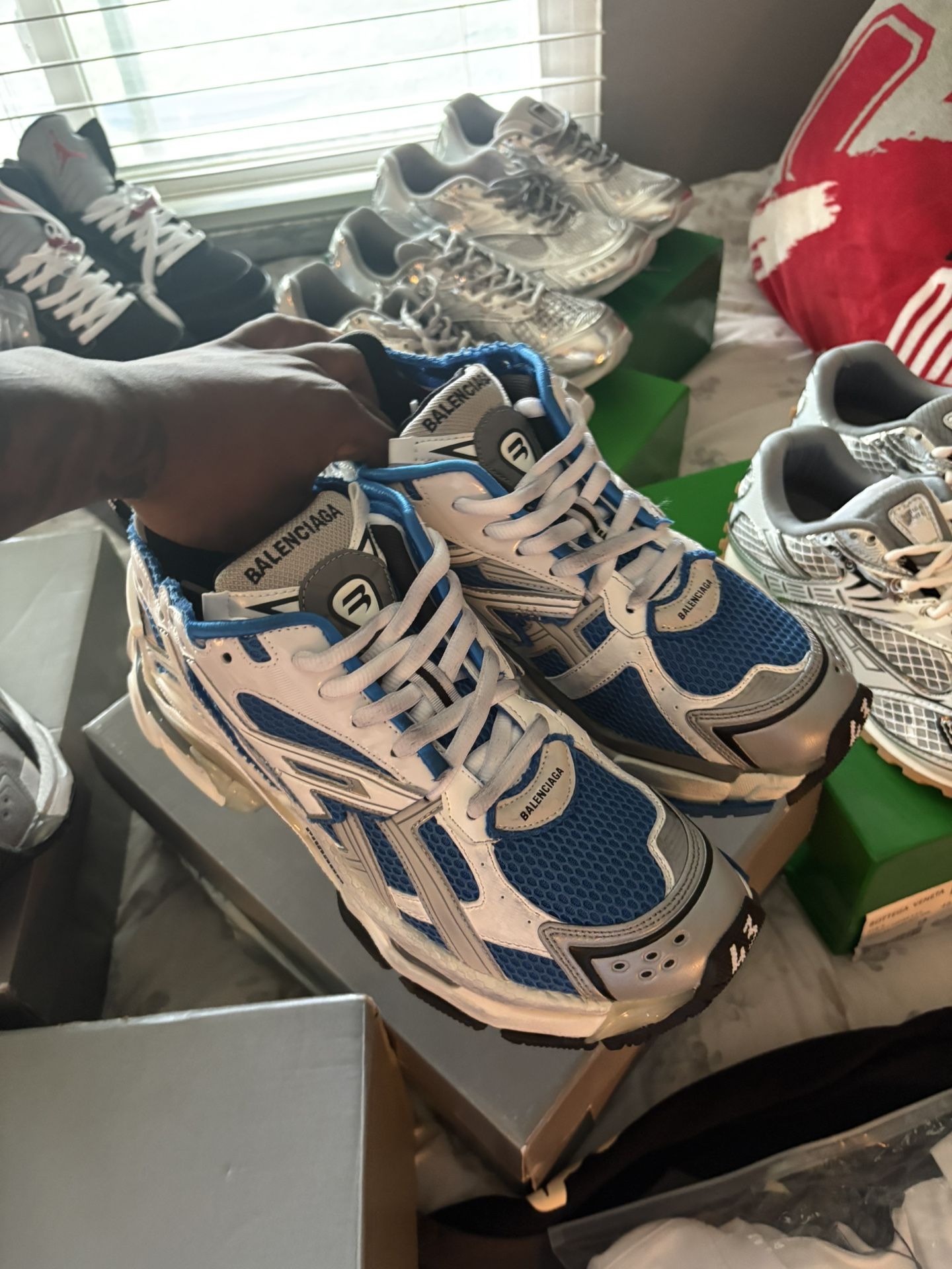 balenciaga runners