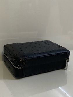 Mobile Cigar Box