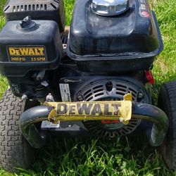 PRESSURE WASER DEWALT 