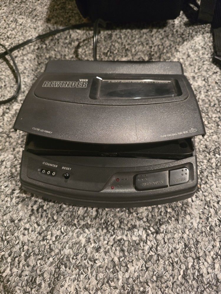 GE Vintage 2 Way Slimline VHS Video Cassette Rewinder - TESTED AND WORKS!!