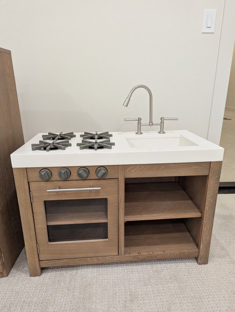 Pottery Barn Kids Sink And Stove Playset