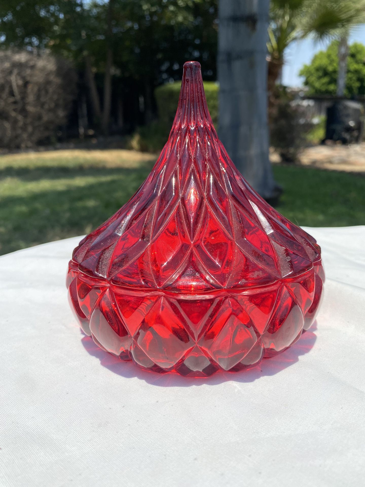 Godinger Shannon Crystal Atomic, Ruby Red, Hershey Shaped Crystal Candy Dish