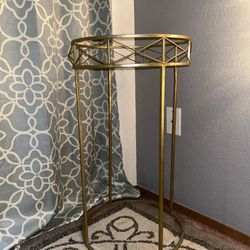 Side Table With Mirror Top