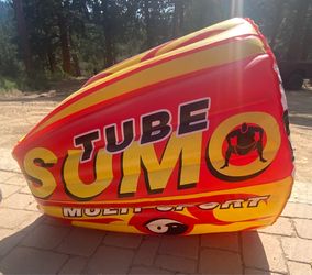 Sumo tube water sport toy