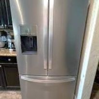 Frigidaire Side by Side Fridge