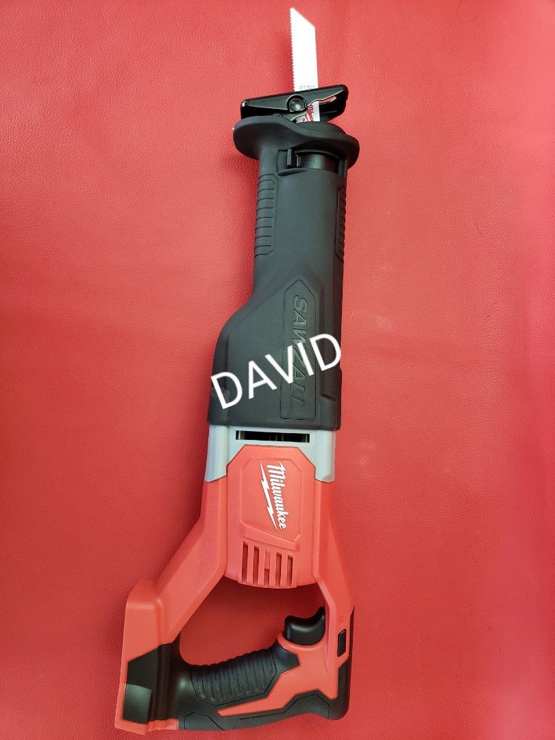 Milwaukee m18 cordless reciprocating sawzall soso zozo