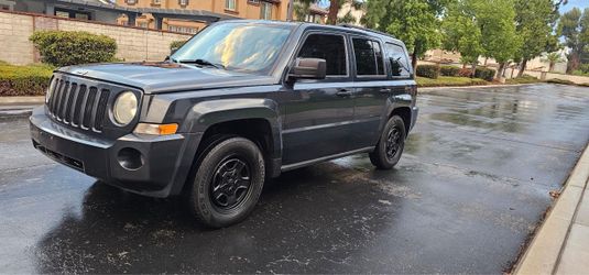 2008 Jeep Compass 96,000 Miles Automatic 4 Cylinder