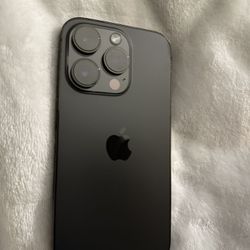 iPhone 14 Pro (256GB)