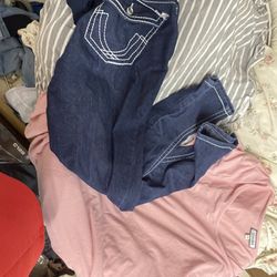 Lot Of Maternity Clothes 3 Tops 2 Pairs Of Jeans And Cut Off Shorts 