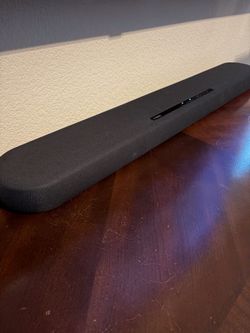 Sound Bar: Yamaha ATS-1080 2.1 Soundbar with Built-in Subwoofers (Excellent Condition)